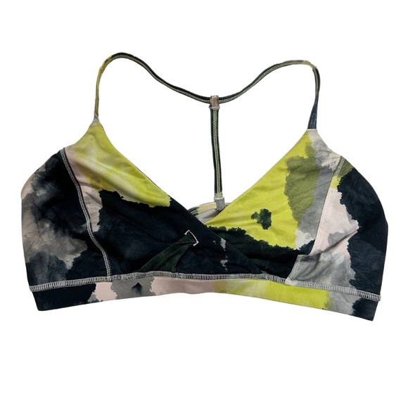 Lululemon Bra Size 6 - Picture 1 of 5